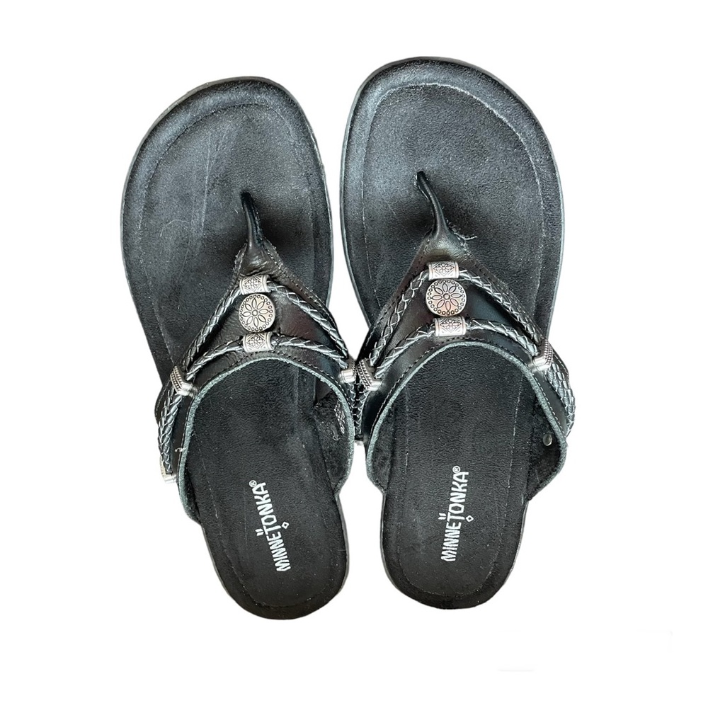Minnetonka Silverhorne Blk Leather Sandals - 10M